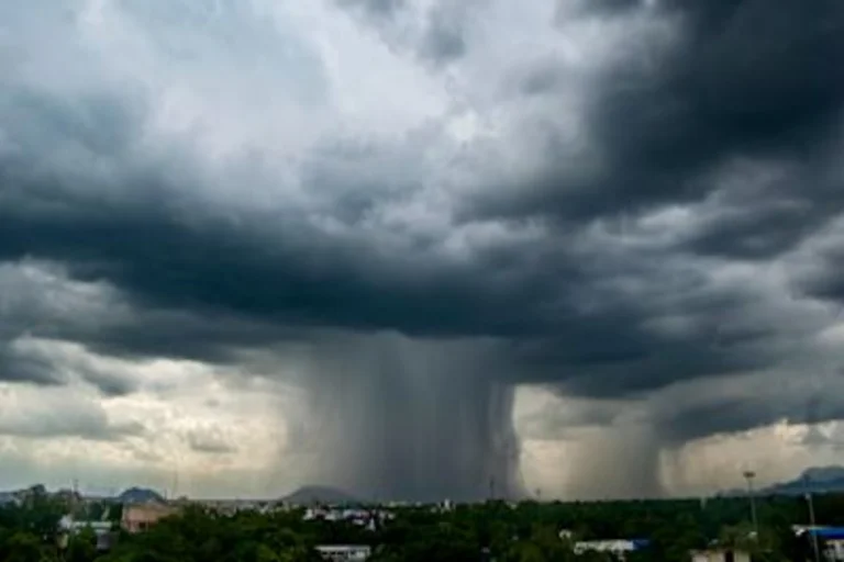 What Is A Cloudburst & Why Does It Happen? What Is A Cloudburst & Why Does It Happen?