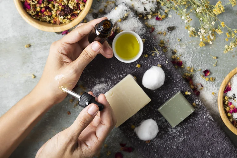 Best Organic Products For Skincare In Extreme Weather Conditions